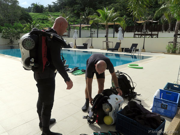 Recreational rebreather training kiwidivers phuket